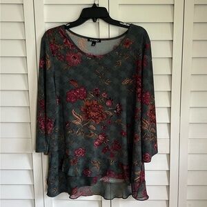 Women’s Roz & Ali Top